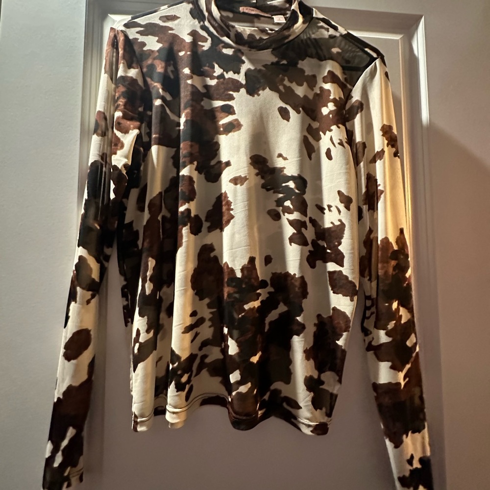 Buckle Women's cow print mesh Long Sleeve Top